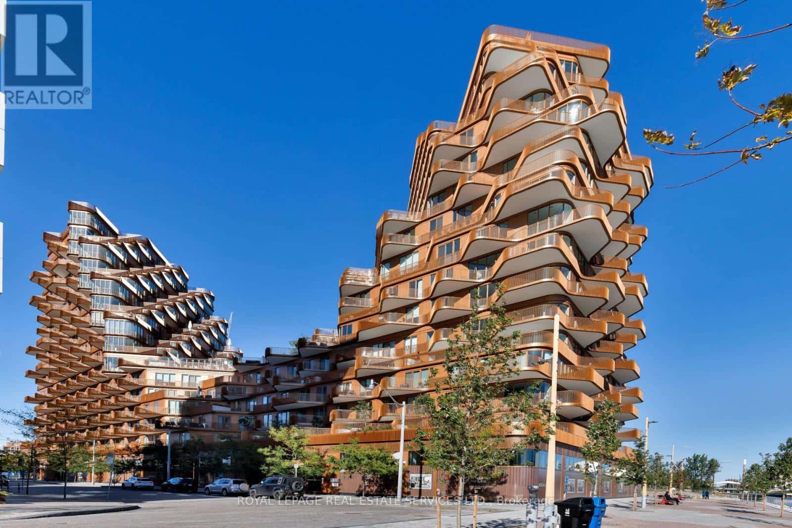 912 - 155 MERCHANTS' WHARF — Toronto (Waterfront Communities), Ontario - Photo 3 of 35