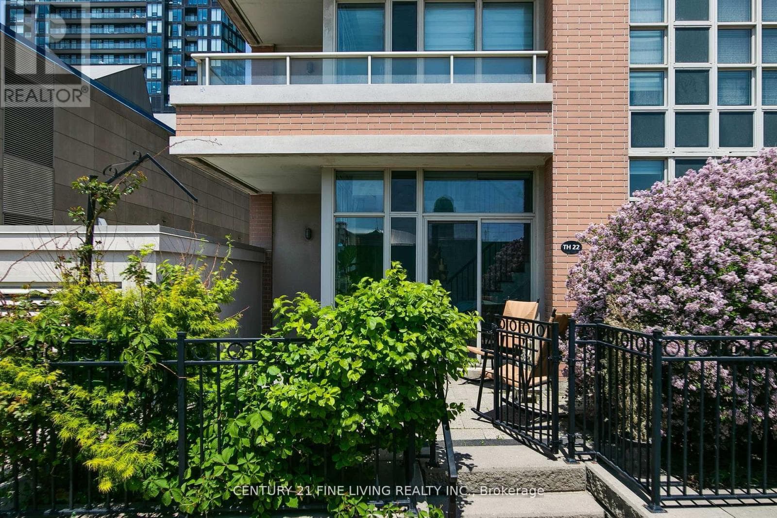 TH22 - 6 PIRANDELLO STREET — Toronto (Waterfront Communities), Ontario - Main photo