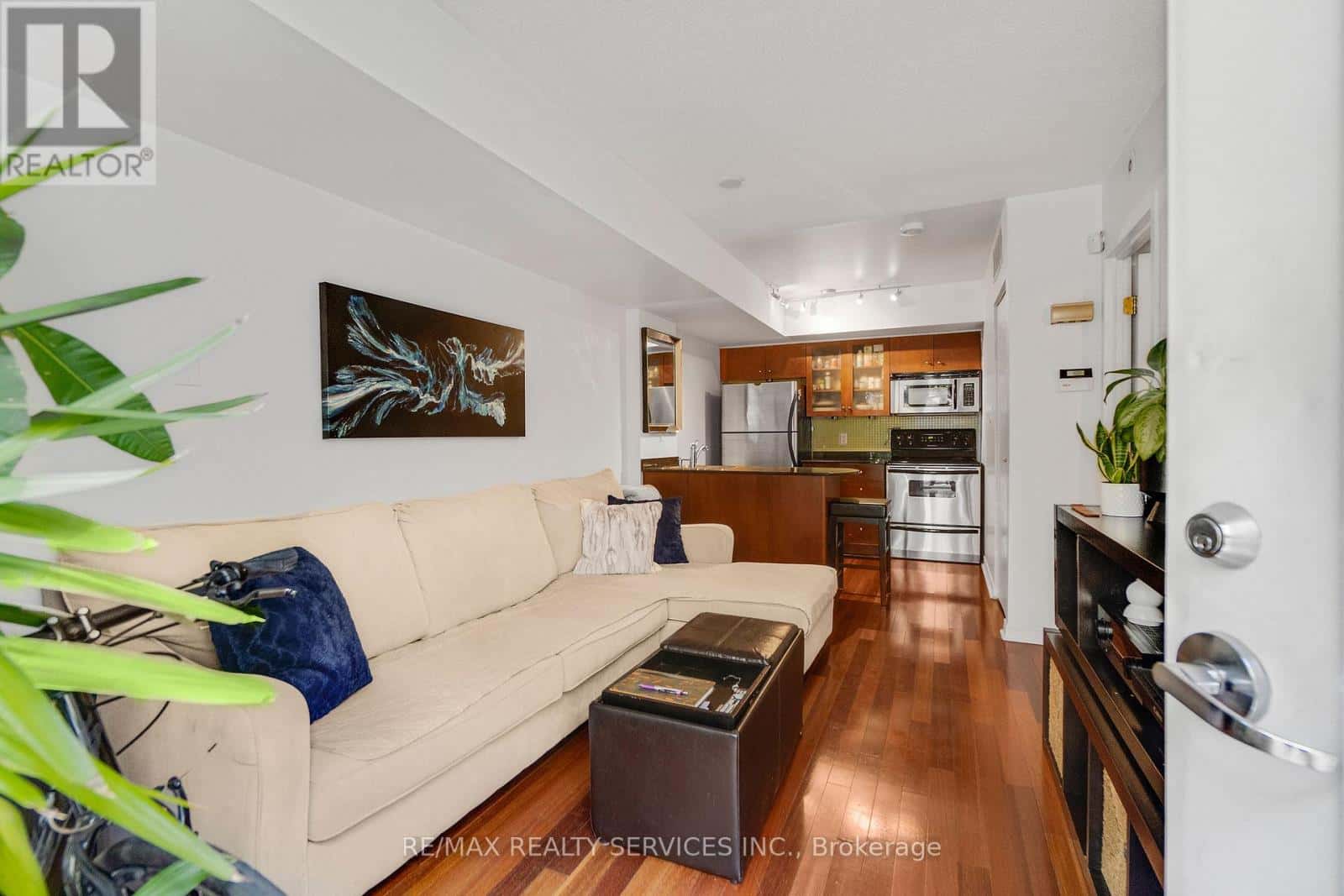 632 - 38 WESTERN BATTERY ROAD — Toronto (Niagara), Ontario - Photo 5 of 26