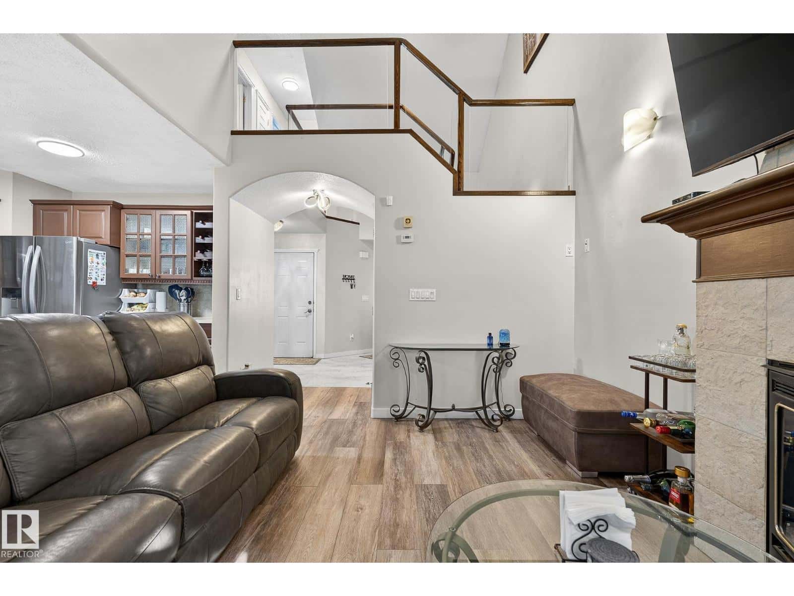 #3 1920 MILLWOODS RD E NW — Edmonton, Alberta - Photo 5 of 43