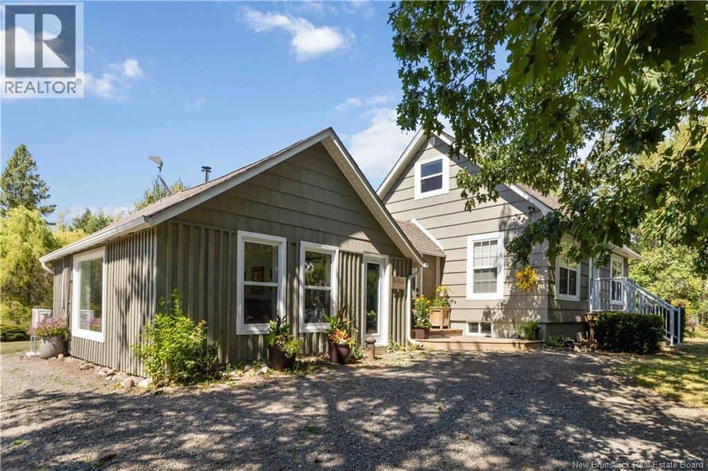 4365 RTE 106 — Petitcodiac, New Brunswick - Photo 3 of 50