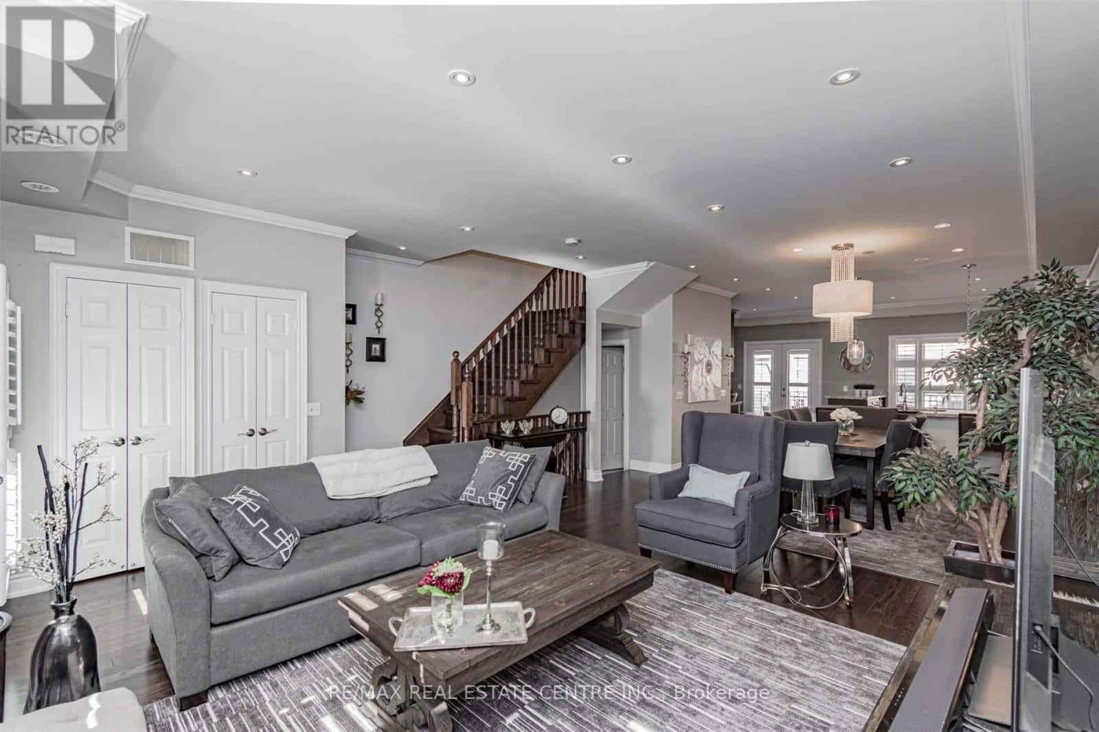 30 - 2460 PRINCE MICHAEL DRIVE — Oakville (JC Joshua Creek), Ontario - Photo 4 of 30