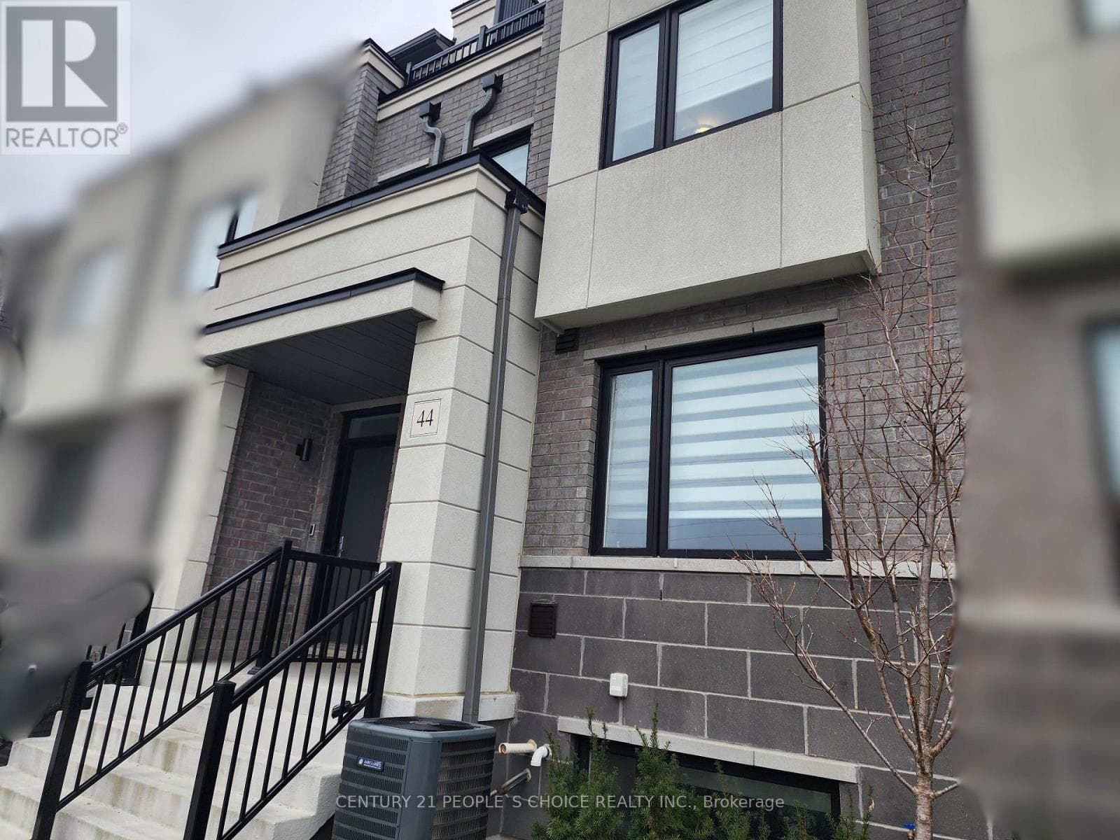 44 LAMBERT LANE — Caledon (Bolton East), Ontario - Main photo