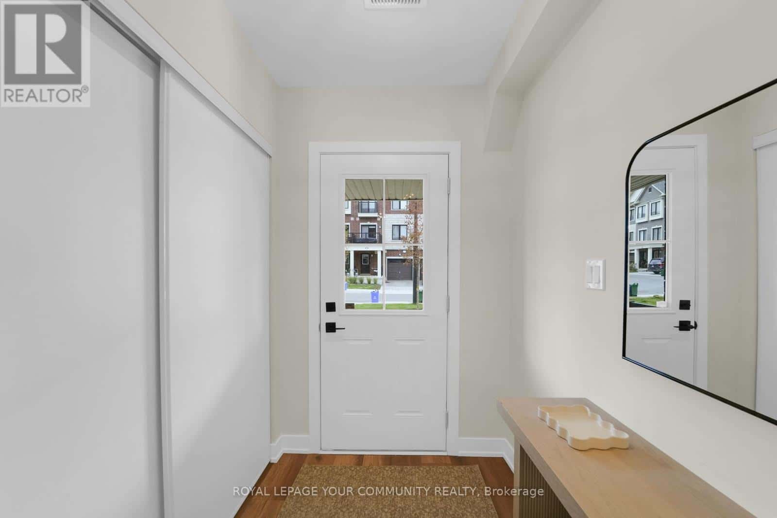 132 COVINGTON CRESCENT — Whitchurch-Stouffville (Stouffville), Ontario - Photo 4 of 47