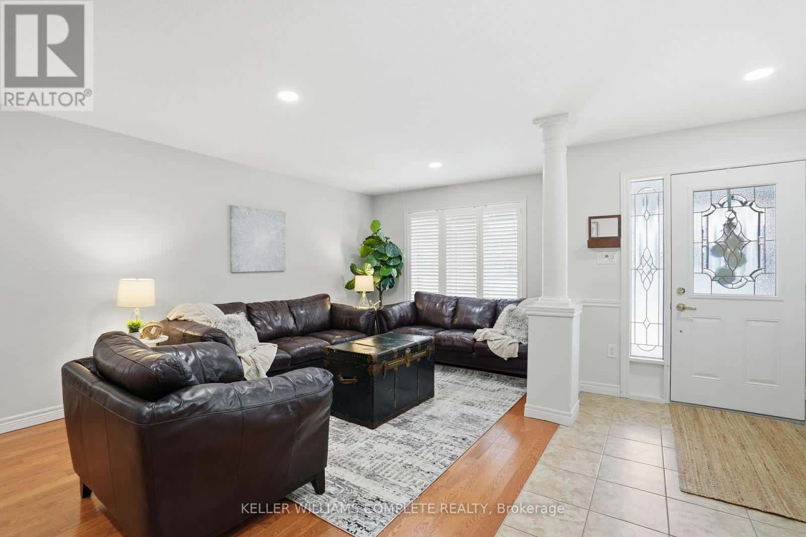 144 SUMNER CRESCENT — Grimsby (Grimsby Beach), Ontario - Photo 5 of 33