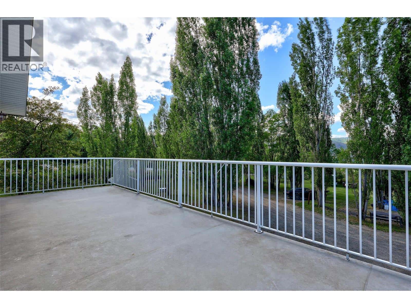 3998 AGATE BAY Road — Barriere, British Columbia - Photo 5 of 49