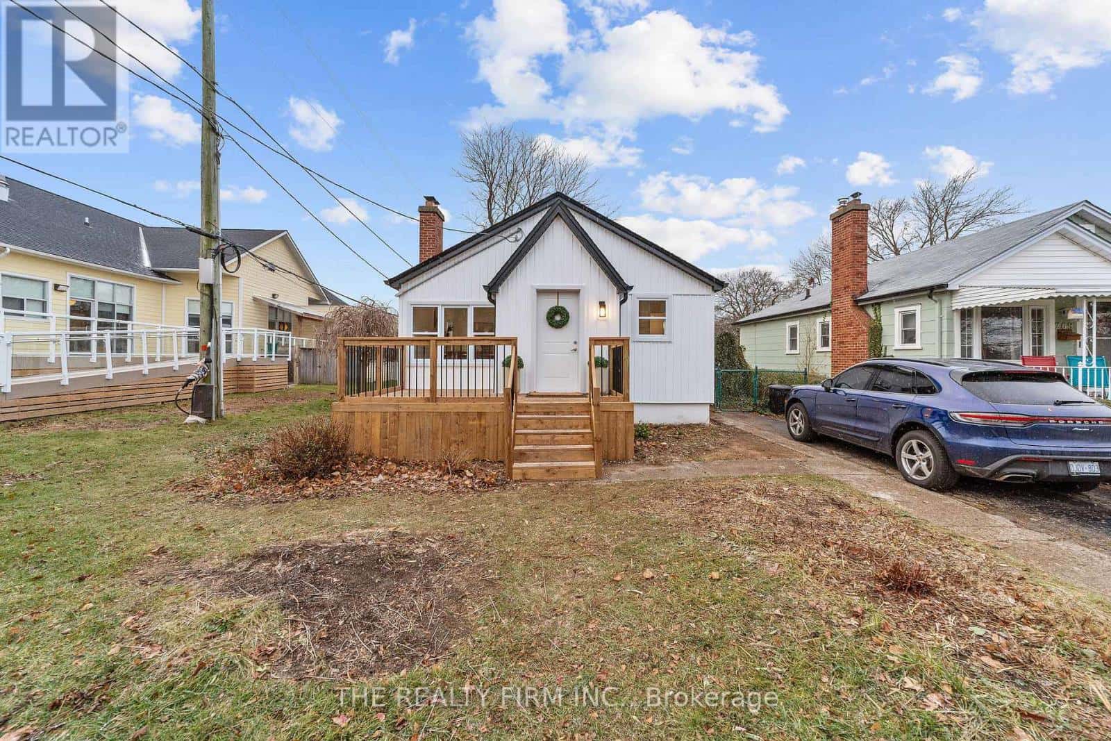 271 HERKIMER STREET — London South (South H), Ontario - Photo 2 of 31