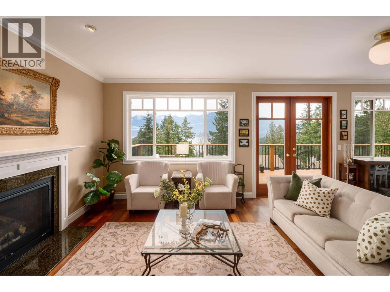 947 VILLAGE DRIVE — Bowen Island, British Columbia - Photo 2 of 40