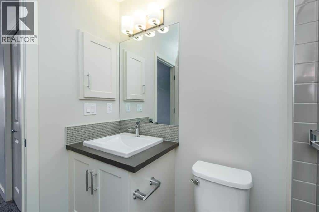 40 SHERWOOD Row NW — Calgary - Photo 4 of 32