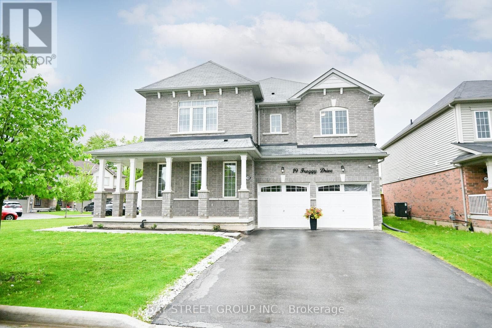 19 FROGGY DRIVE — Thorold (Hurricane/Merrittville), Ontario - Main photo