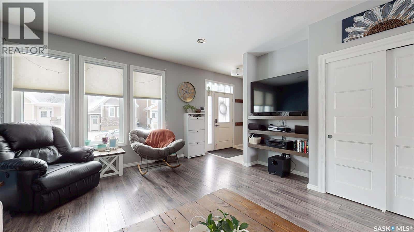 1117 Jurasin STREET N — Regina, Saskatchewan - Photo 5 of 49