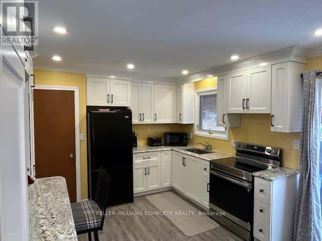 453 LEONARD AVENUE — Welland (Prince Charles), Ontario - Photo 3 of 33