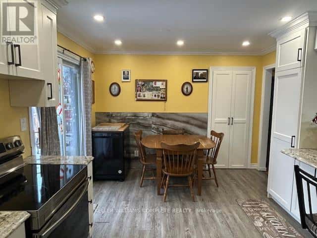 453 LEONARD AVENUE — Welland (Prince Charles), Ontario - Photo 5 of 33