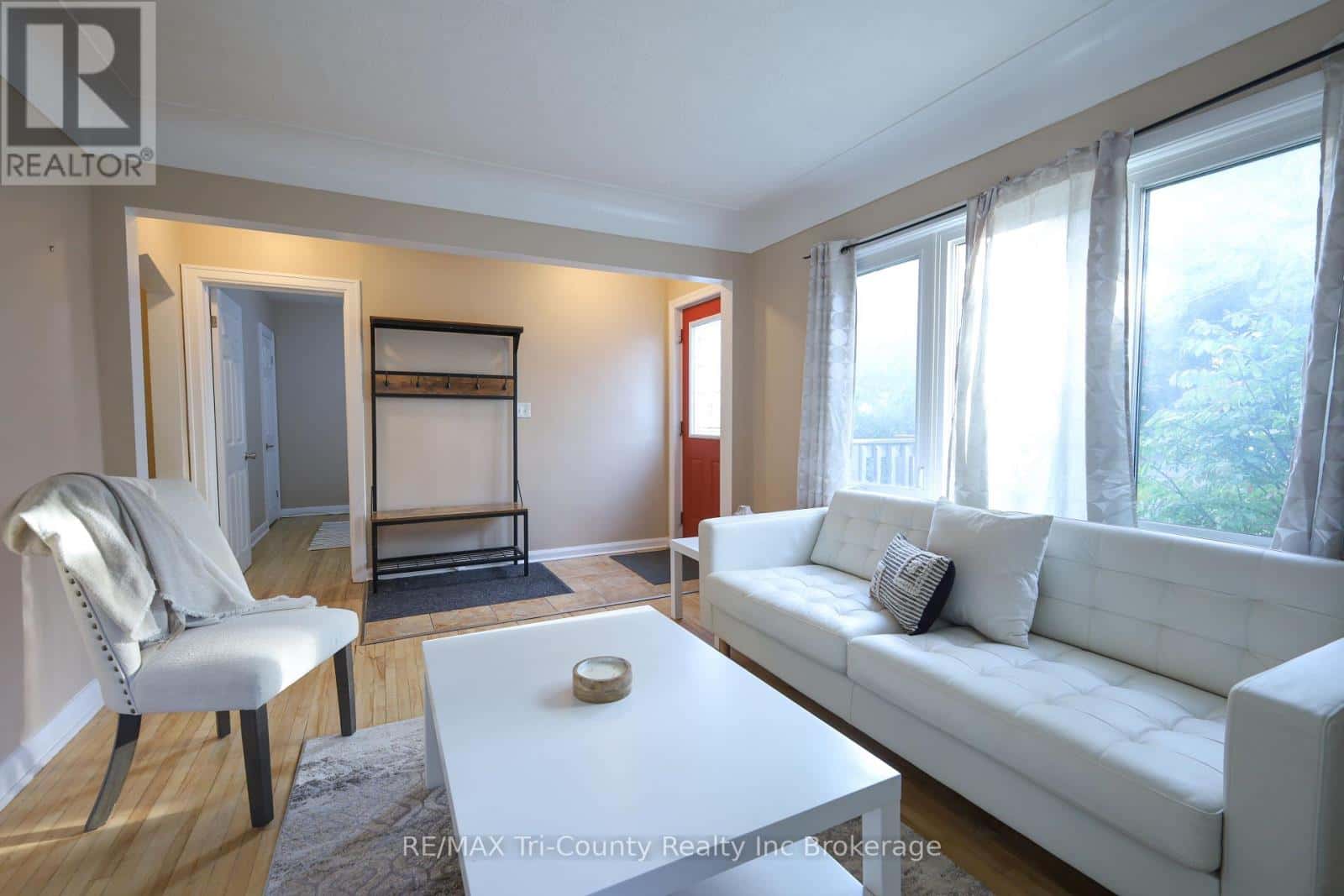 164 FELLNER AVENUE — London East (East M), Ontario - Photo 4 of 25