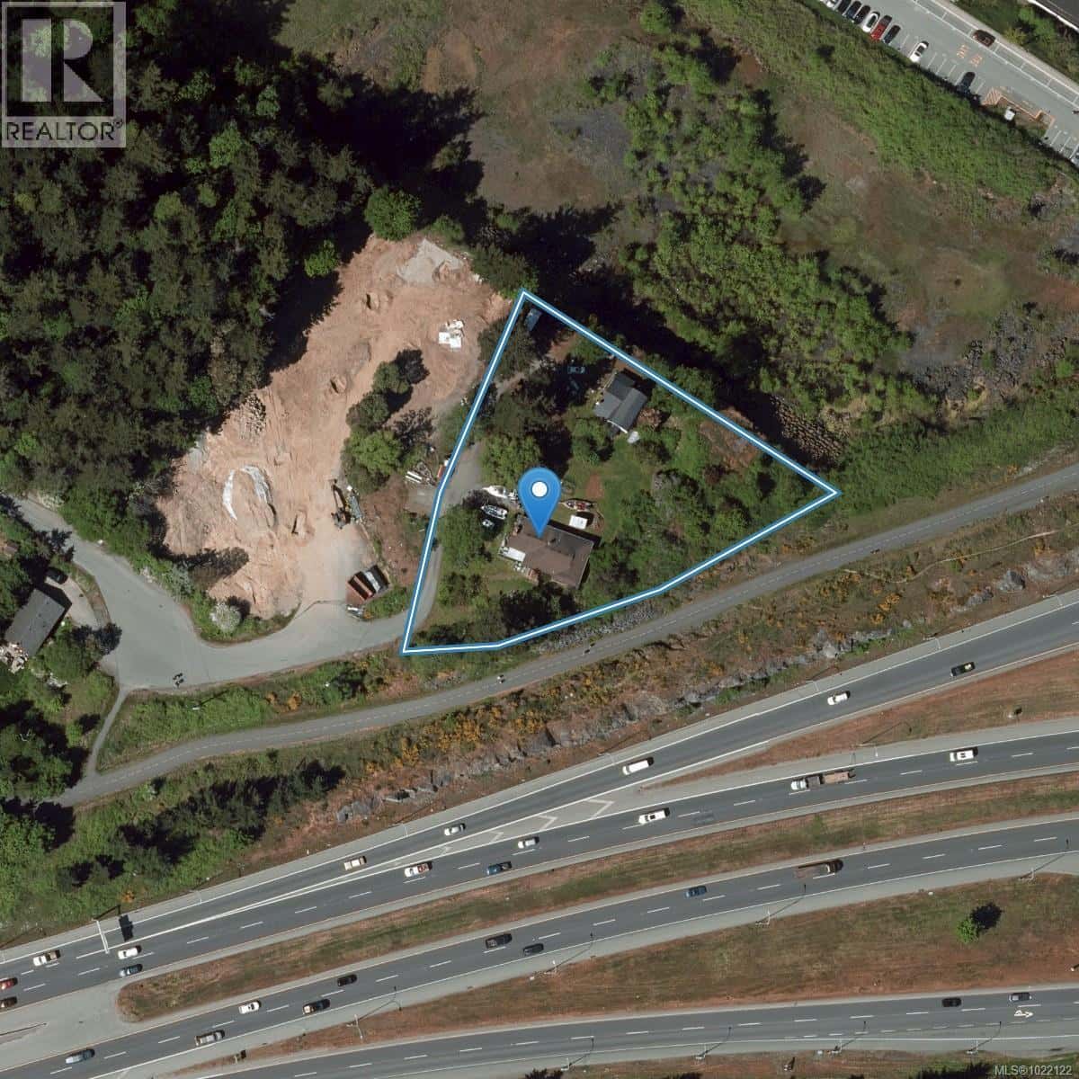 5 Erskine Lane — View Royal, British Columbia - Photo 2 of 27