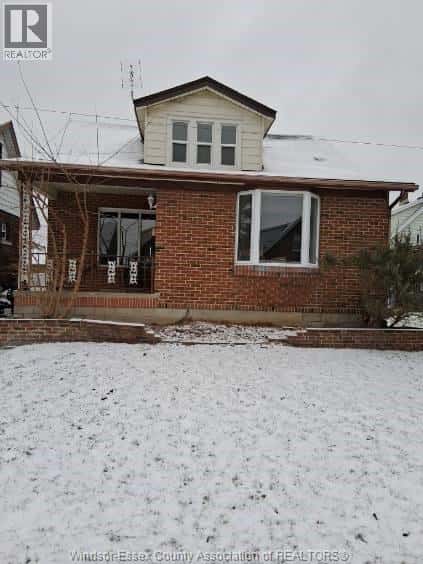 1066 SHEPHERD East — Windsor, Ontario - Photo 2 of 9