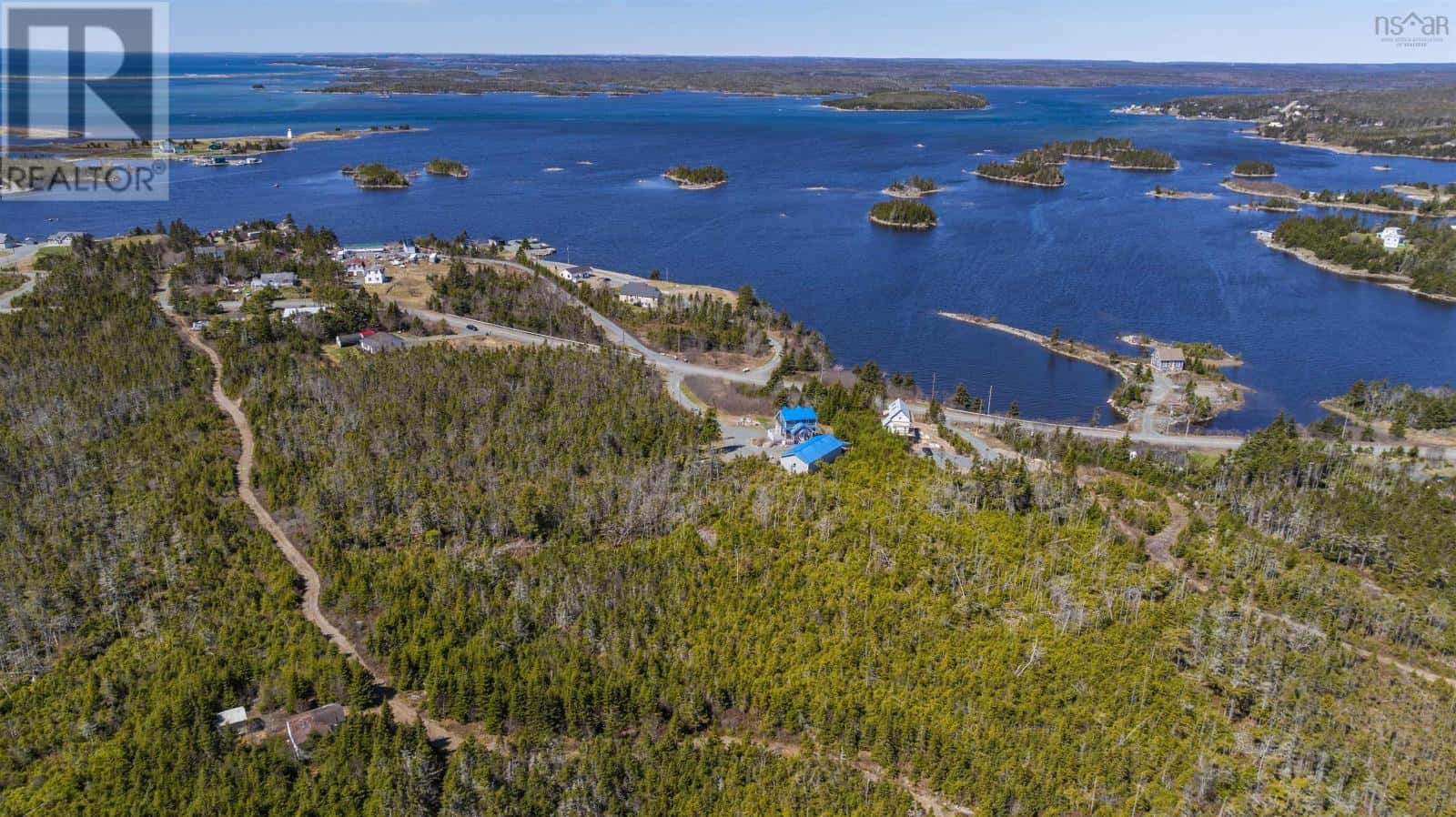 Ostrea Lake Road — Ostrea Lake, Nova Scotia - Photo 3 of 10