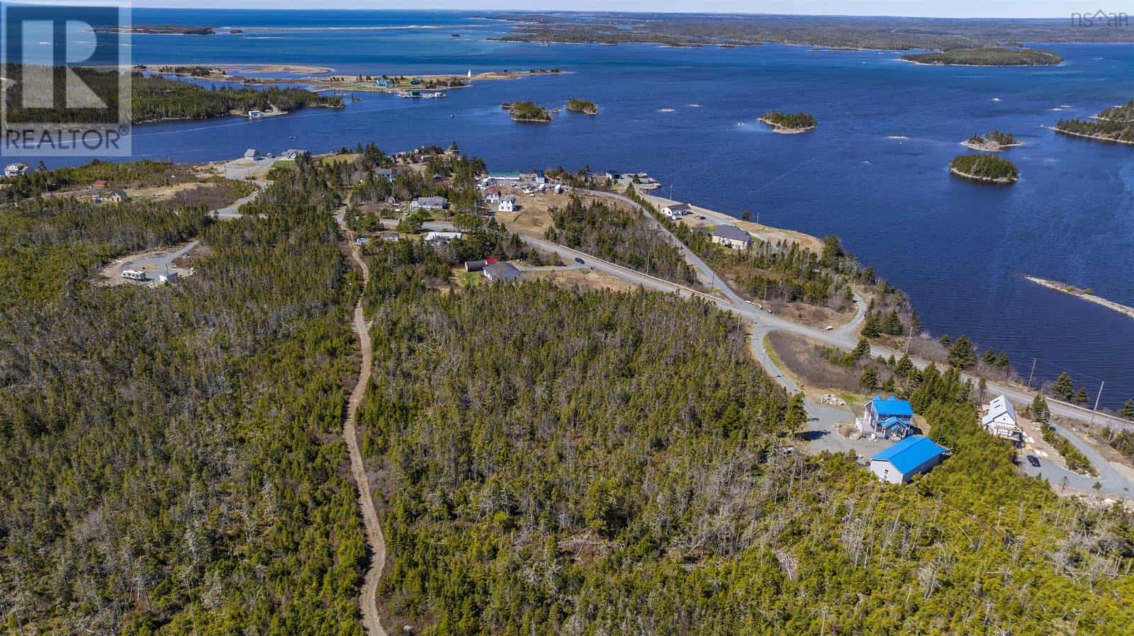 Ostrea Lake Road — Ostrea Lake, Nova Scotia - Photo 4 of 10