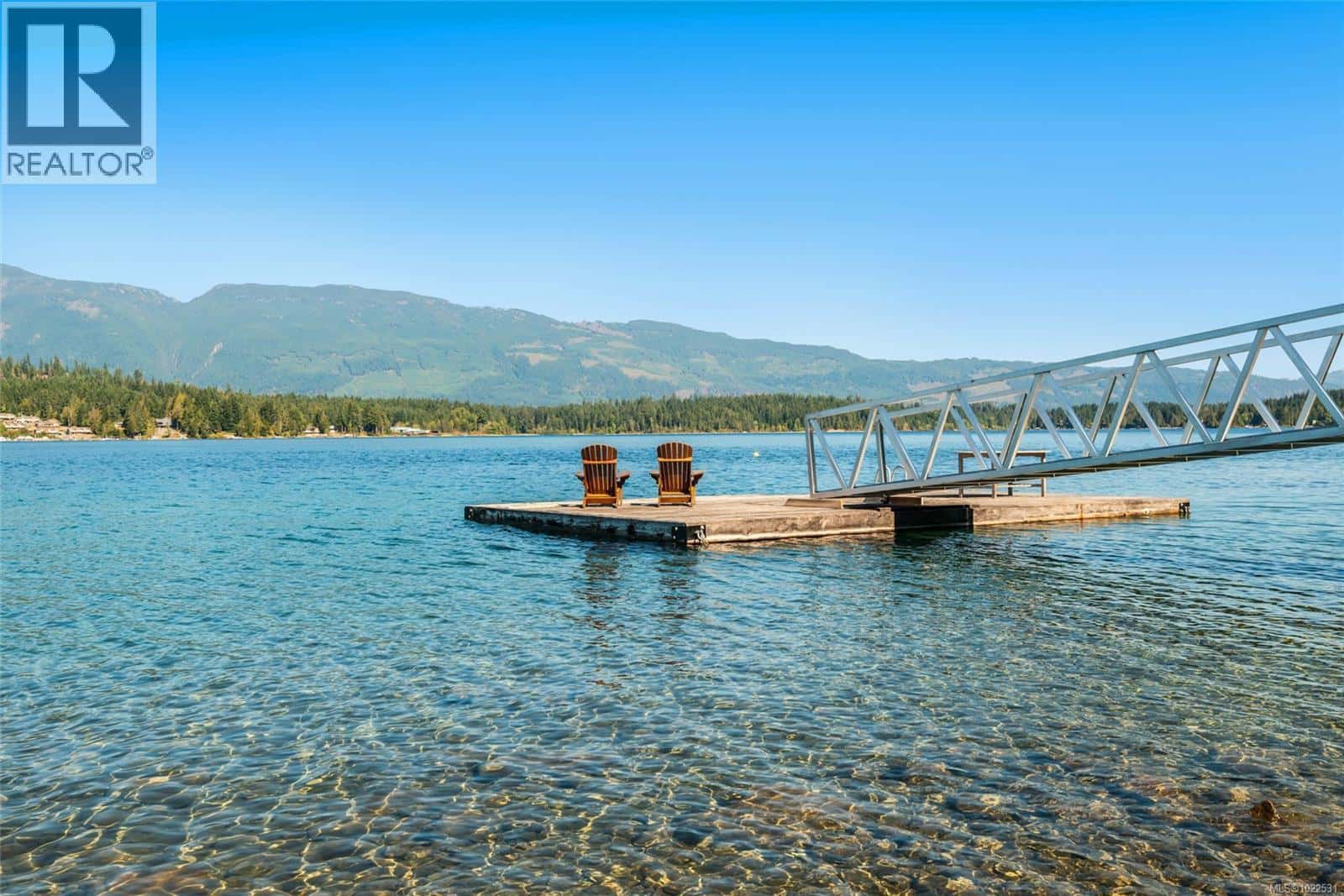 10011 Blower Rd — Port Alberni, British Columbia - Photo 4 of 29