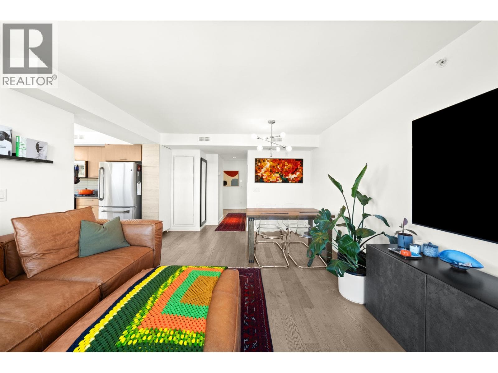 501 95 MOODY STREET — Port Moody, British Columbia - Main photo