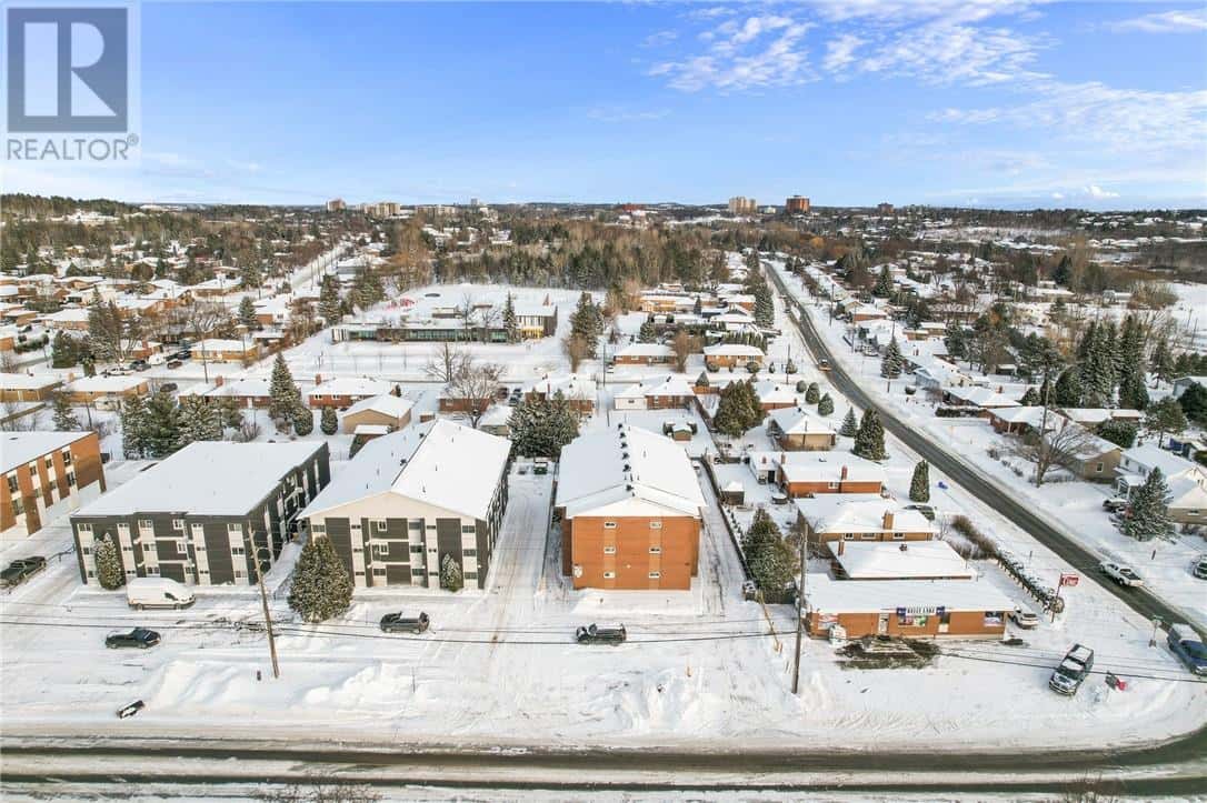 1590 Kelly Lake Road — Sudbury, Ontario - Photo 3 of 73