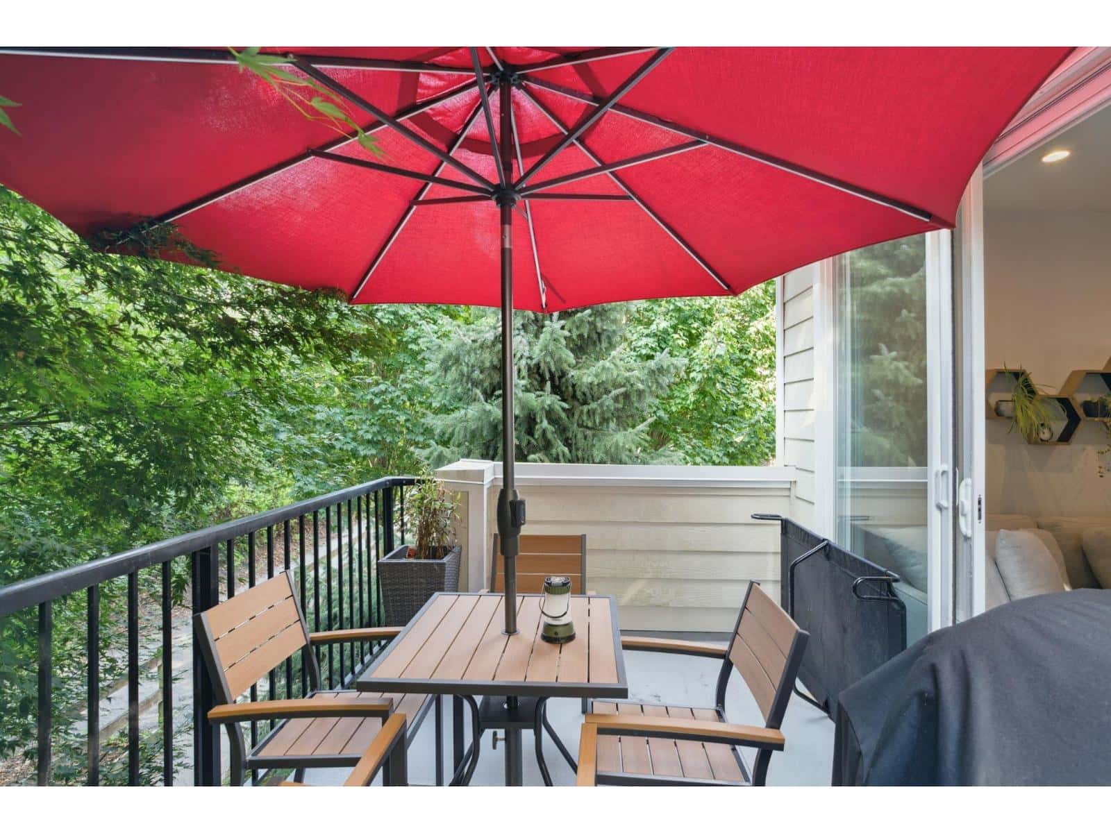 65 15588 32 AVENUE — Surrey, British Columbia - Photo 5 of 38