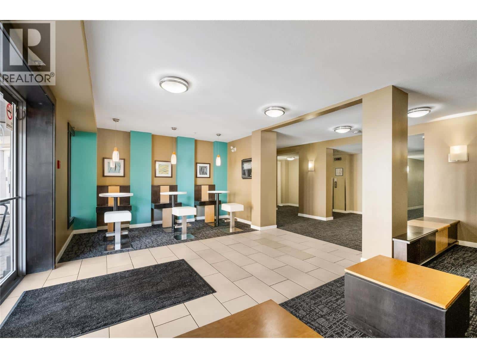 567 Yates Road Unit# 210 — Kelowna, British Columbia - Photo 4 of 32