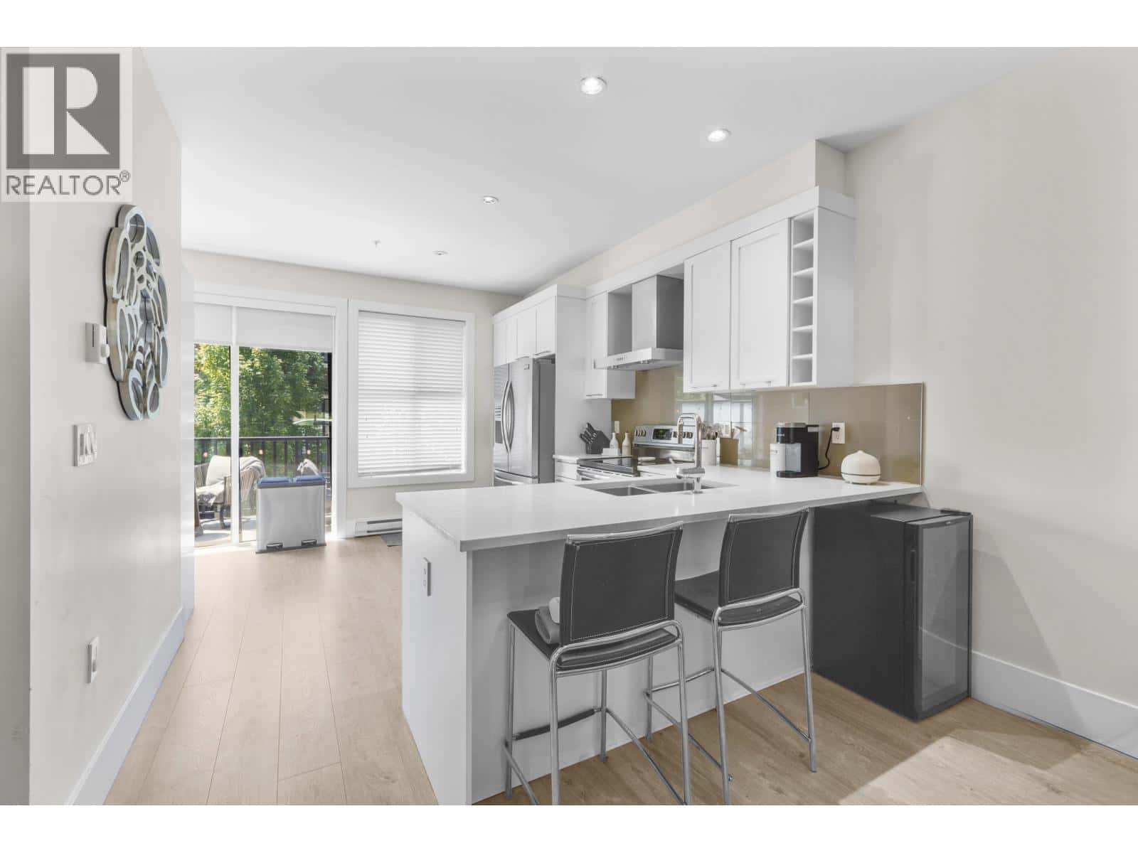 24 13260 236 STREET — Maple Ridge, British Columbia - Photo 2 of 27