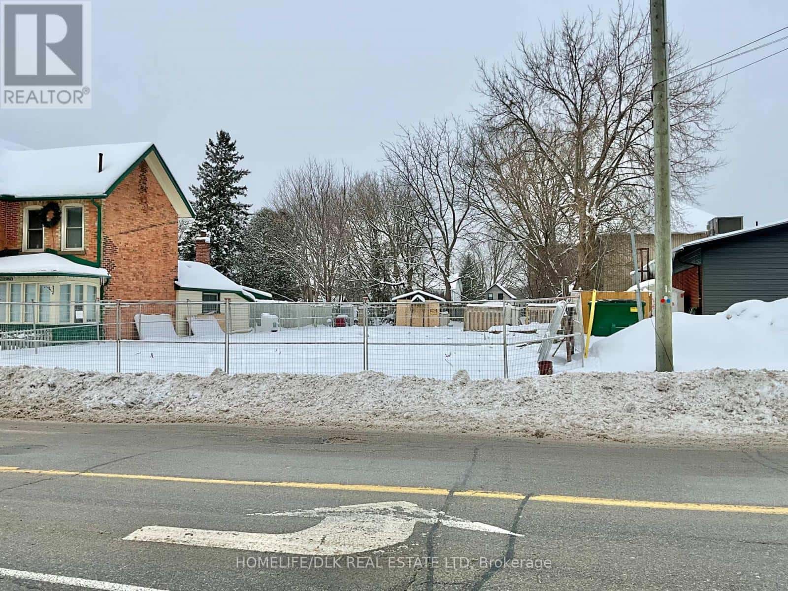 46-48 PEARL STREET W — Brockville, Ontario - Photo 2 of 6