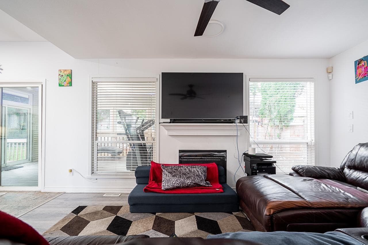 14616 75A AVENUE — Surrey, British Columbia - Main photo