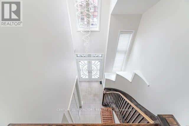 77 ENFORD CRESCENT — Brampton (Northwest Brampton), Ontario - Photo 5 of 50