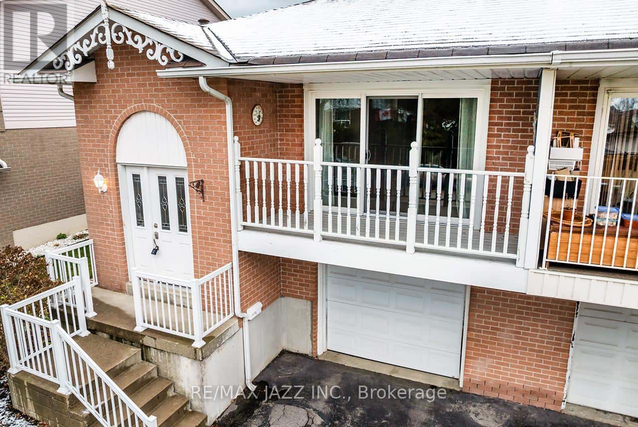 1259 SUNNINGDALE AVENUE — Oshawa (Donevan), Ontario - Photo 3 of 46