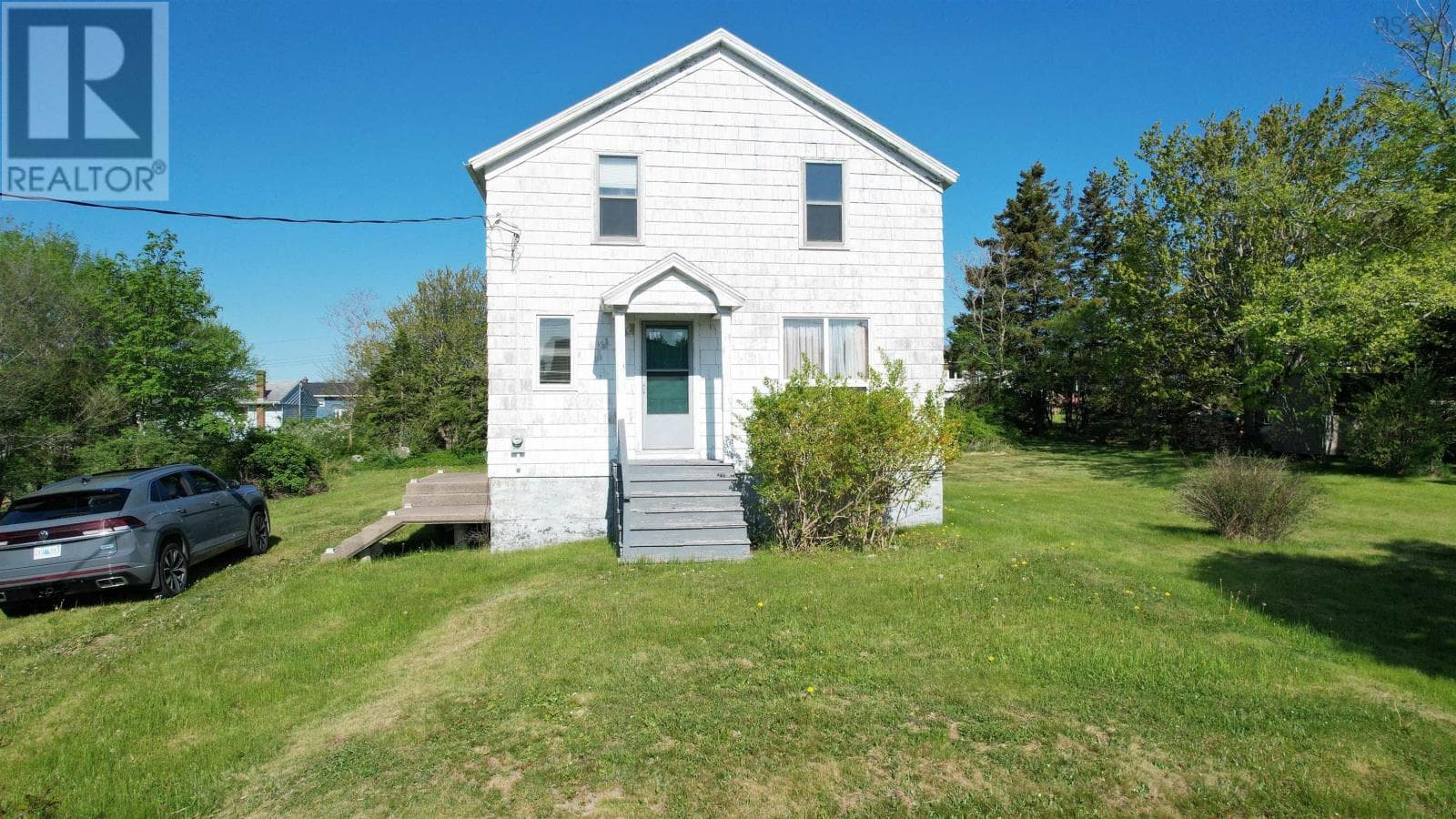 29 Rockdale Avenue — Glace Bay, Nova Scotia - Main photo