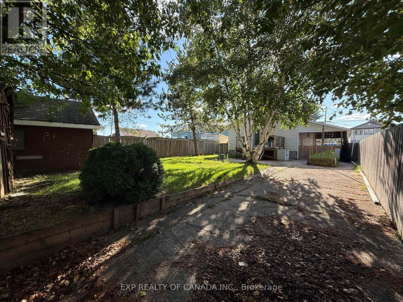 576 SPRUCE STREET S — Timmins (TS - SE), Ontario - Photo 3 of 13