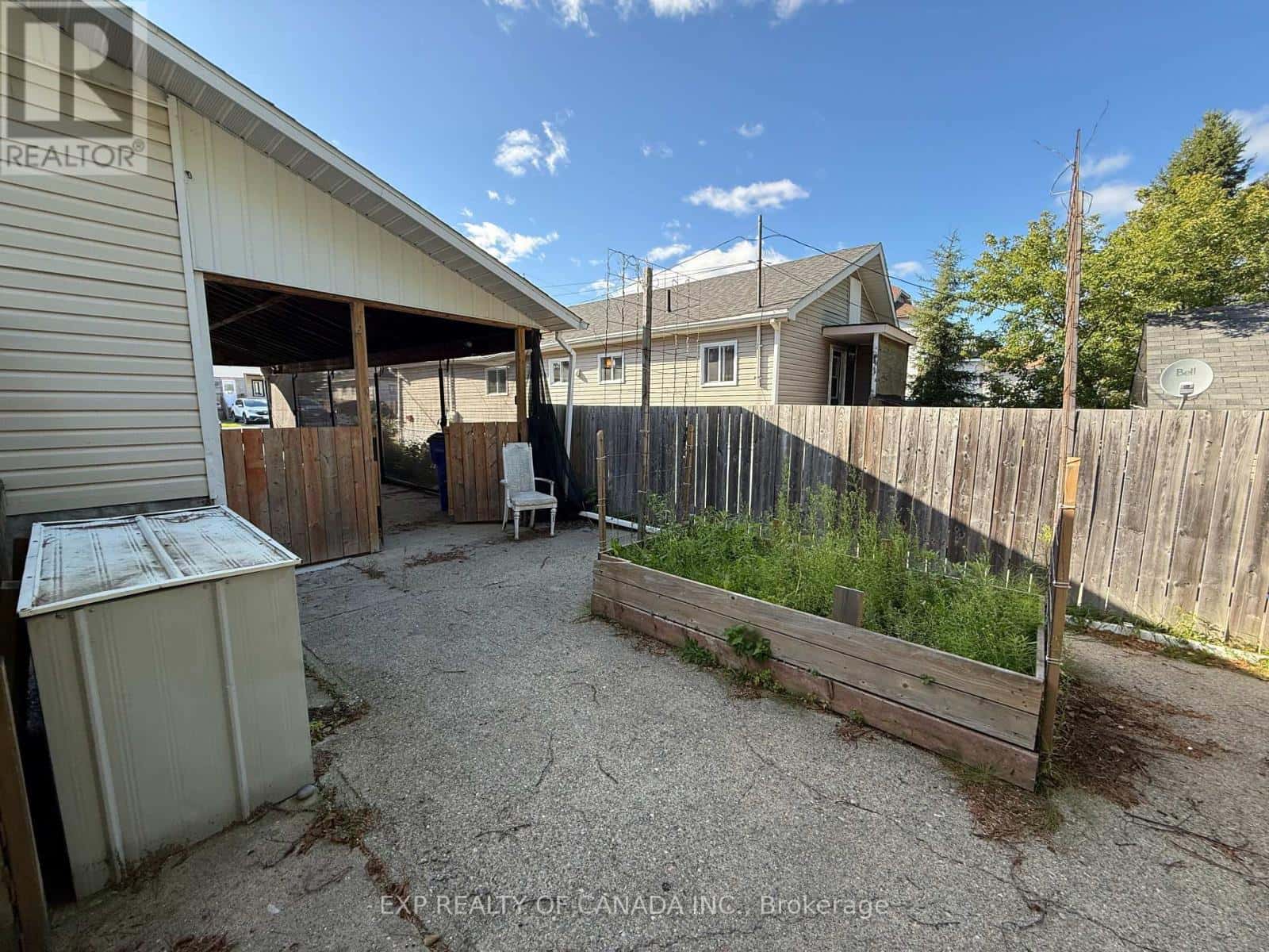 576 SPRUCE STREET S — Timmins (TS - SE), Ontario - Photo 2 of 13