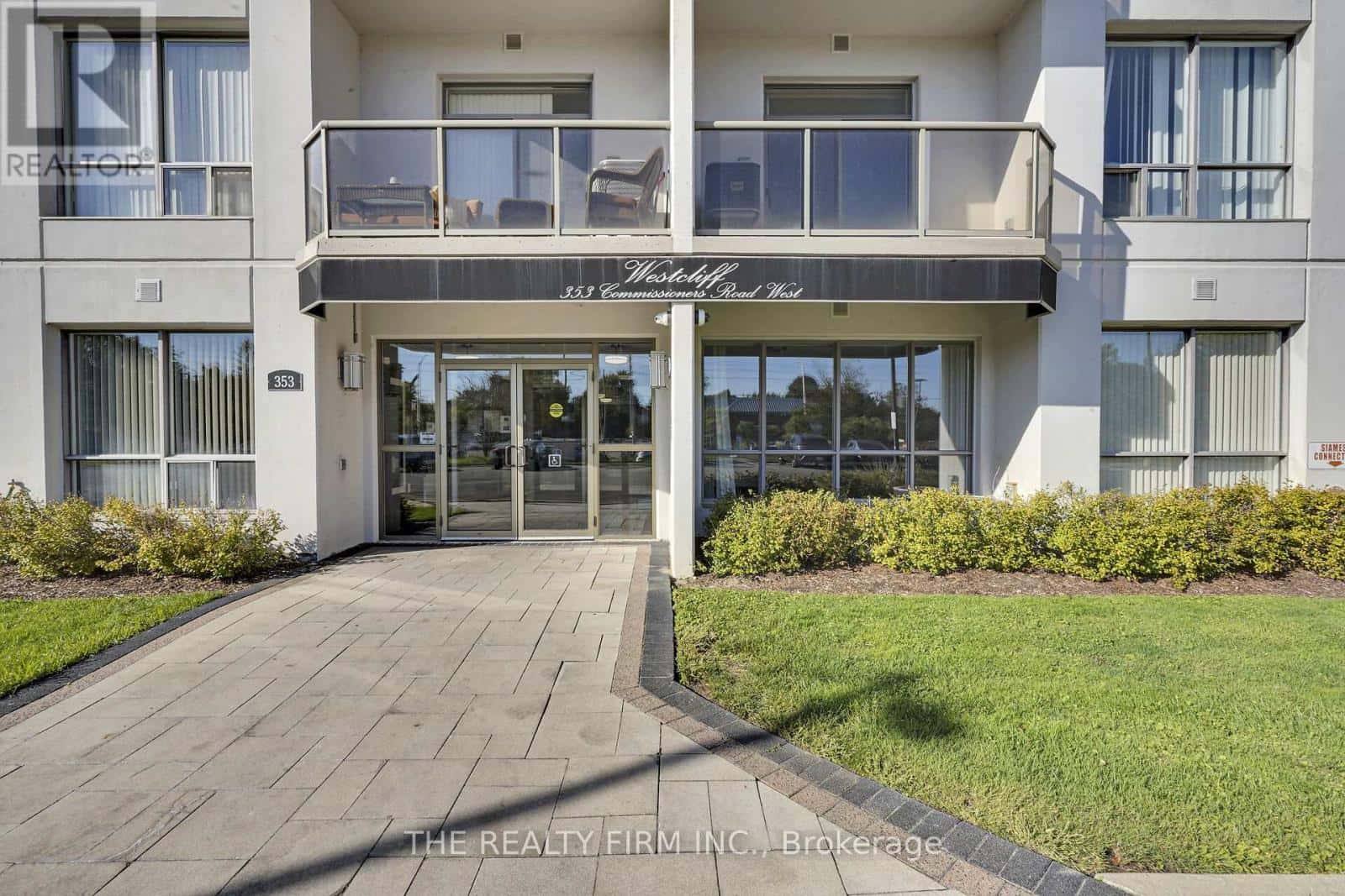 107 - 353 COMMISSIONERS ROAD W — London South (South D), Ontario - Photo 2 of 42