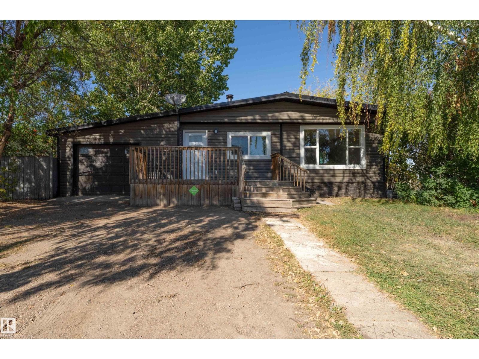 5302 54 AV — St. Paul Town, Alberta - Main photo