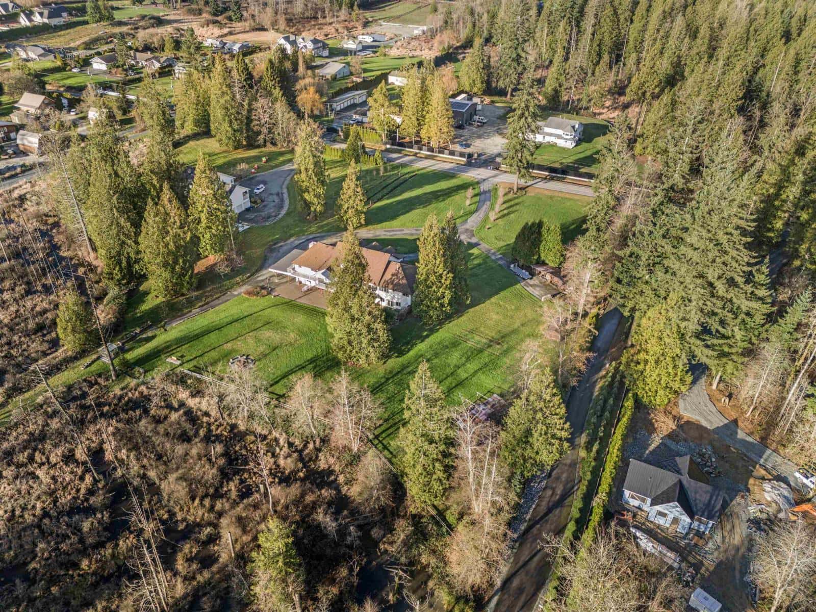 21980 100 AVENUE — Langley, British Columbia - Photo 4 of 40