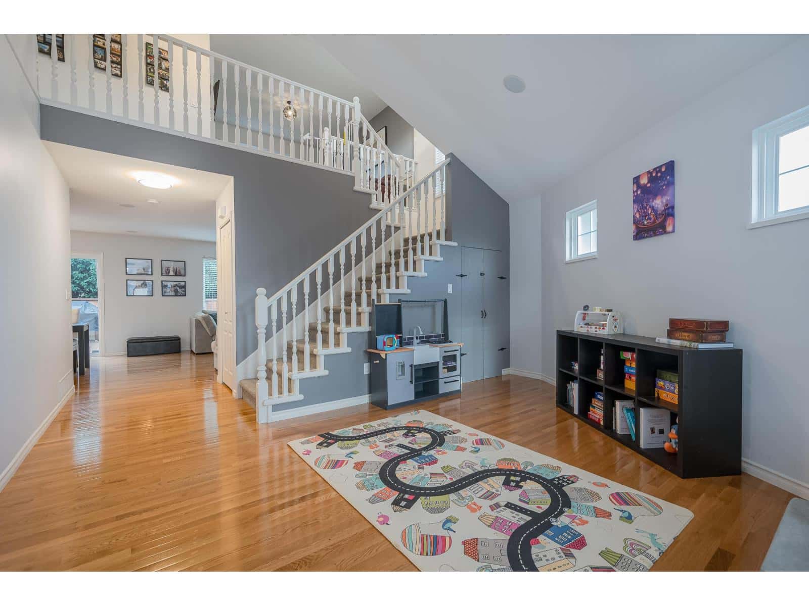 20265 94B AVENUE — Langley, British Columbia - Photo 4 of 40