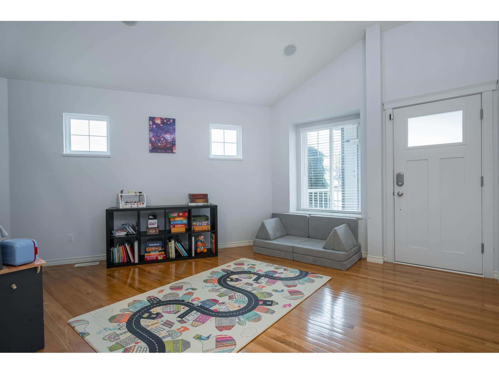 20265 94B AVENUE — Langley, British Columbia - Photo 2 of 40