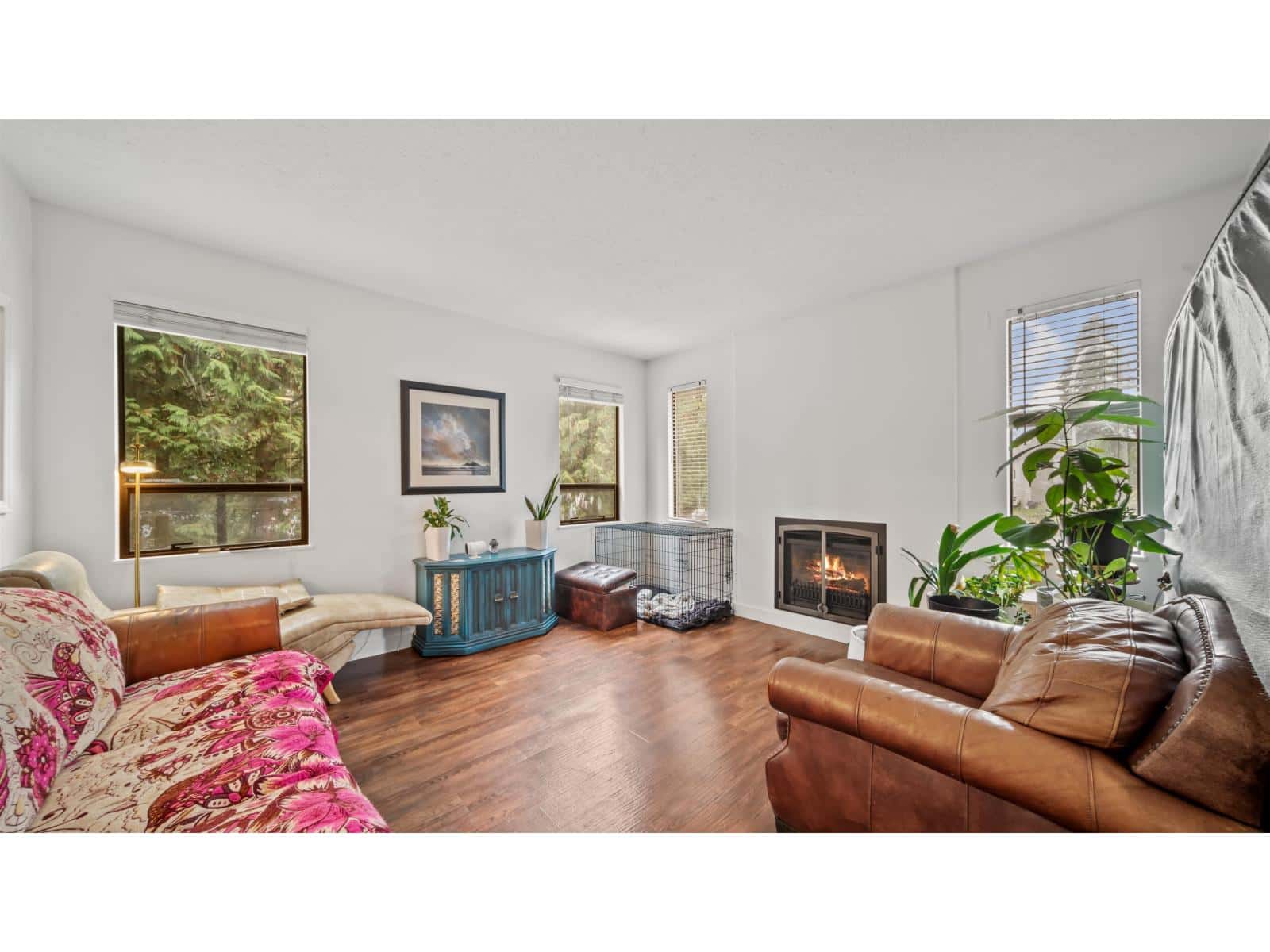 2250 SENTINEL DRIVE — Abbotsford, British Columbia - Photo 3 of 31