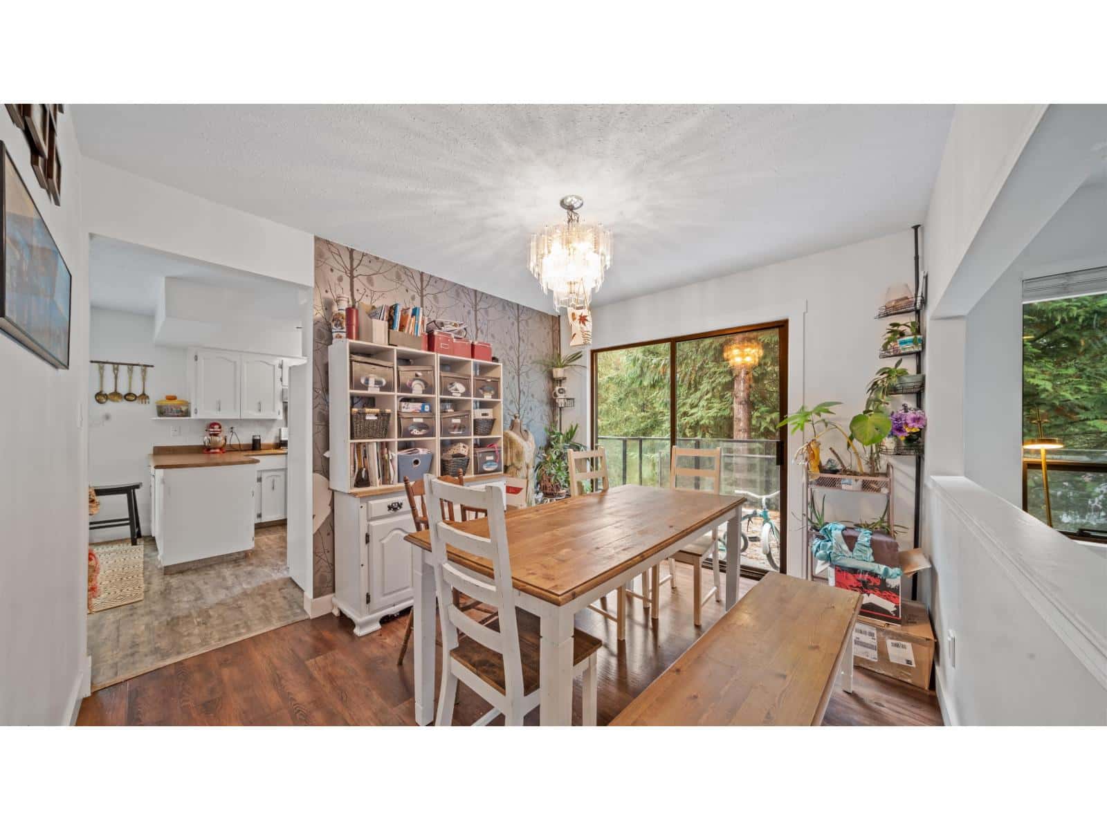 2250 SENTINEL DRIVE — Abbotsford, British Columbia - Photo 5 of 31