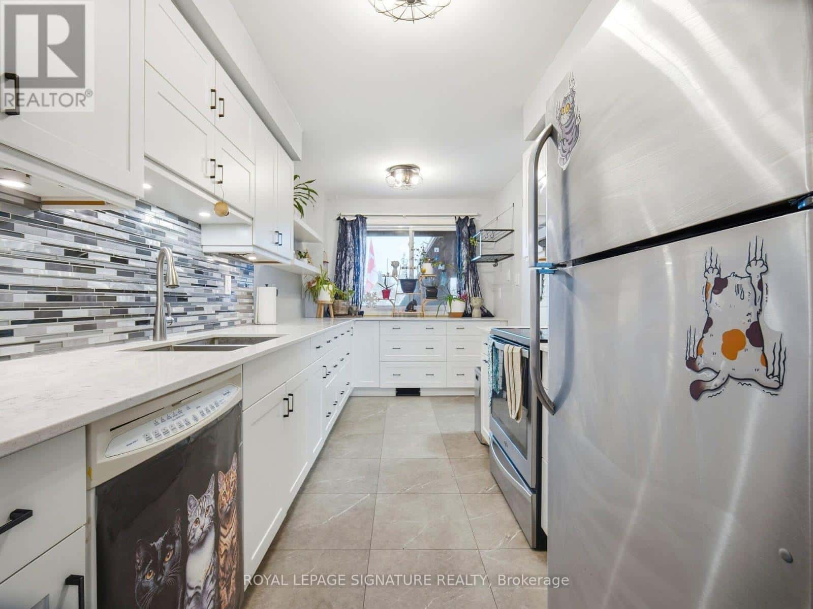 88 HARRIDINE ROAD — Brampton (Brampton West), Ontario - Photo 3 of 26