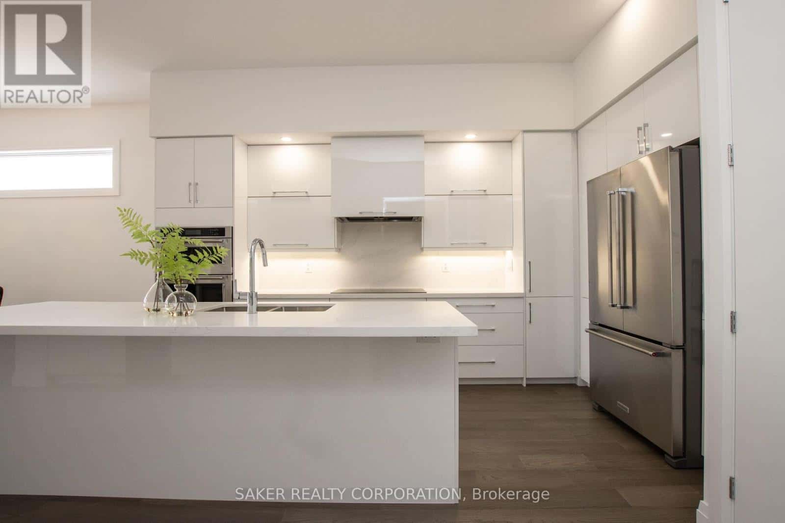 11 - 495 OAKRIDGE DRIVE — London North (North P), Ontario - Photo 5 of 46