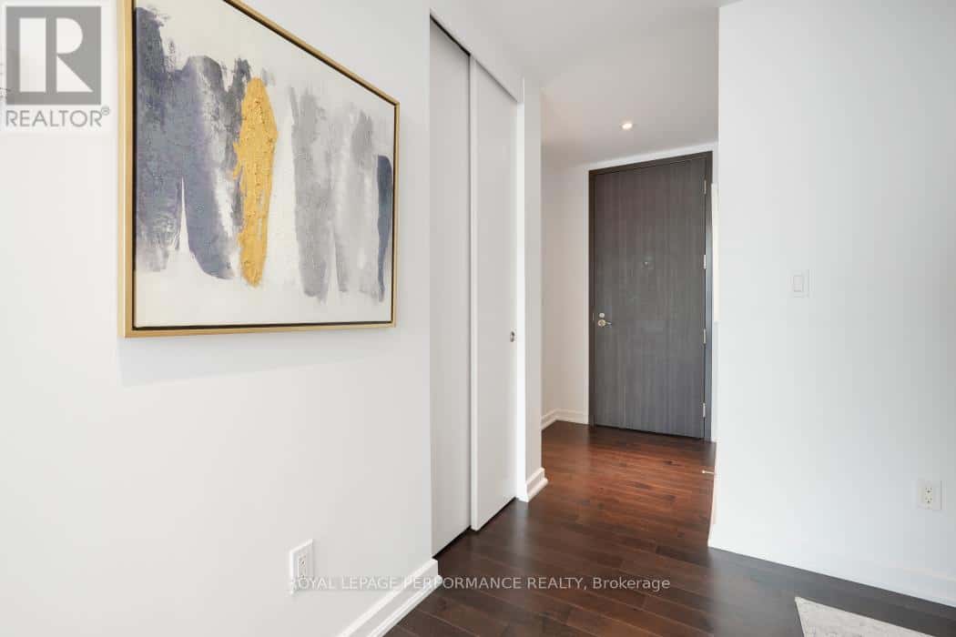 702 - 300 LISGAR STREET — Ottawa, Ontario - Photo 3 of 22