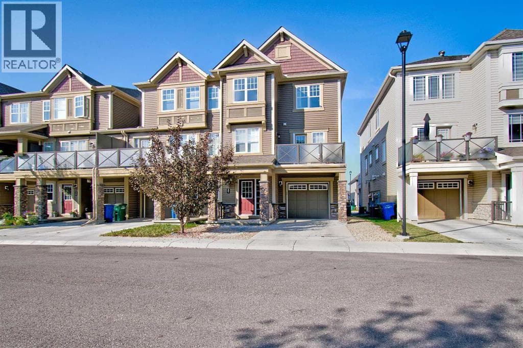 221 Hillcrest Gardens SW — Airdrie, Alberta - Main photo