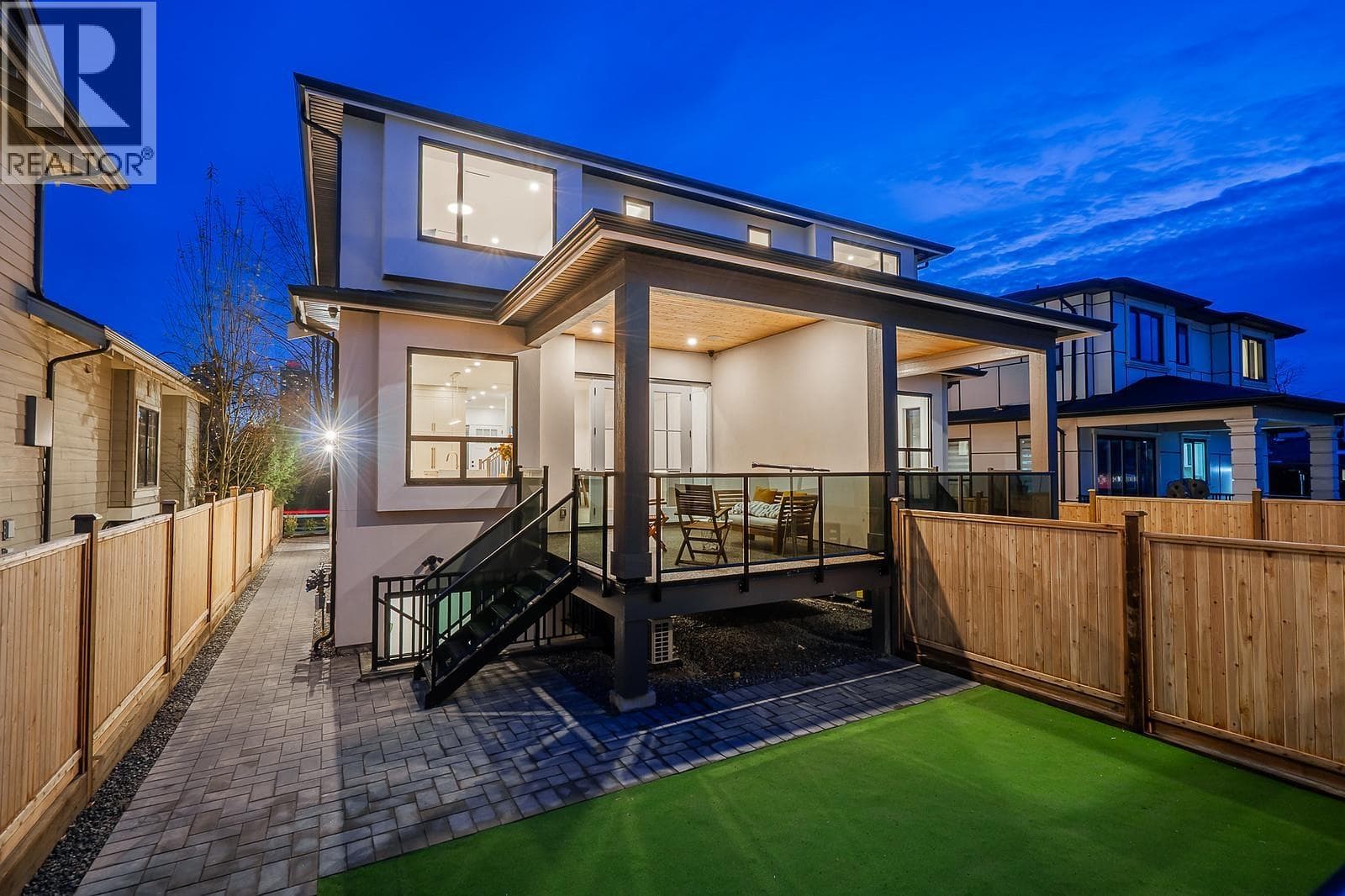 4557 PARKER STREET — Burnaby, British Columbia - Main photo