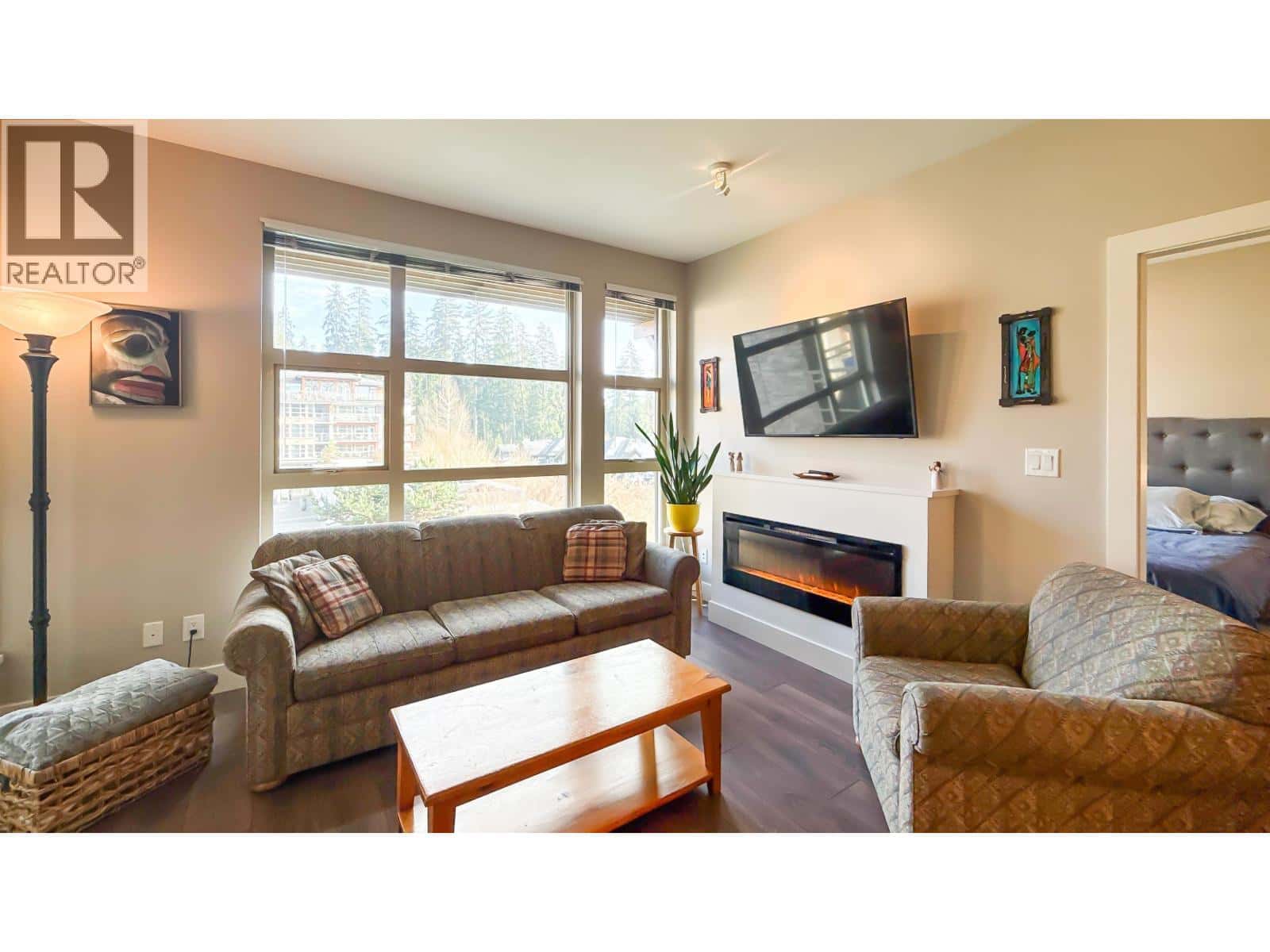 303 3602 ALDERCREST DRIVE — North Vancouver, British Columbia - Photo 2 of 37