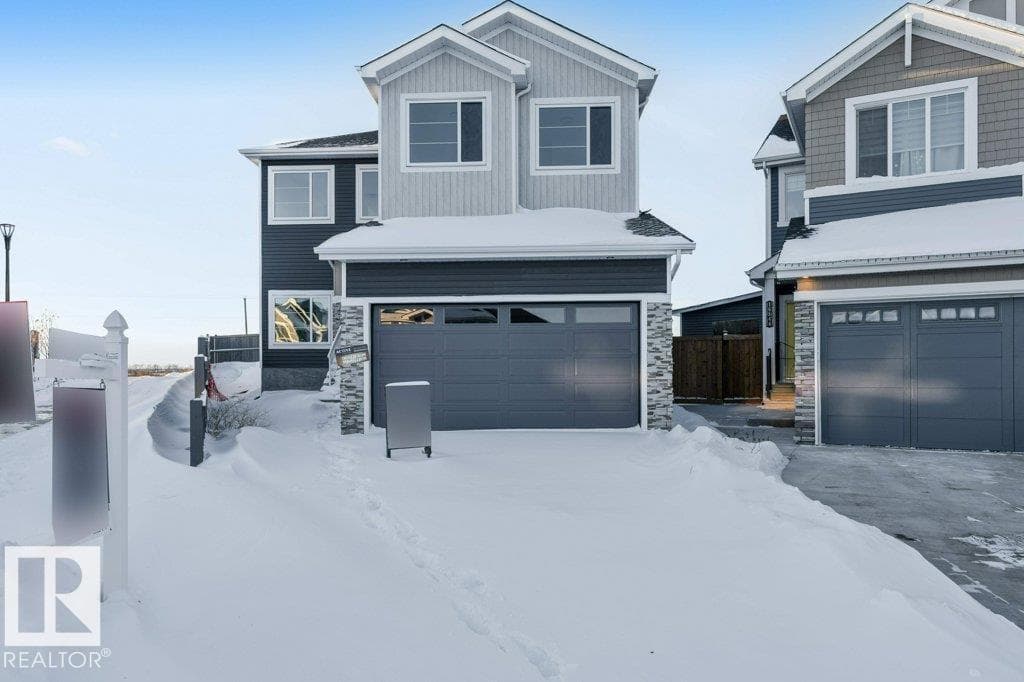 16840 33 AV SW — Edmonton, Alberta - Main photo