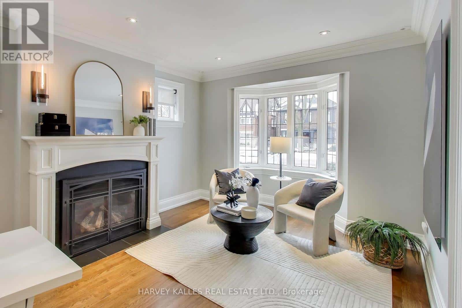 72 CHERITAN AVENUE — Toronto (Lawrence Park South), Ontario - Photo 4 of 50